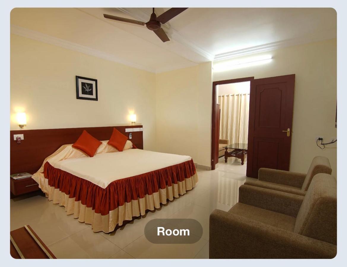 Hotel Sasthapuri โคชิโคด ภายนอก รูปภาพ